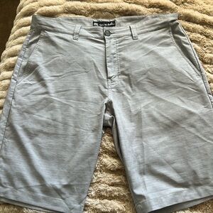 Hardly worn men Travis Mathew shorts size 34